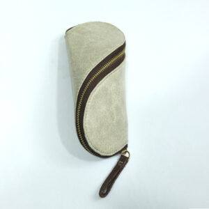 Ivory Creamy Pouch