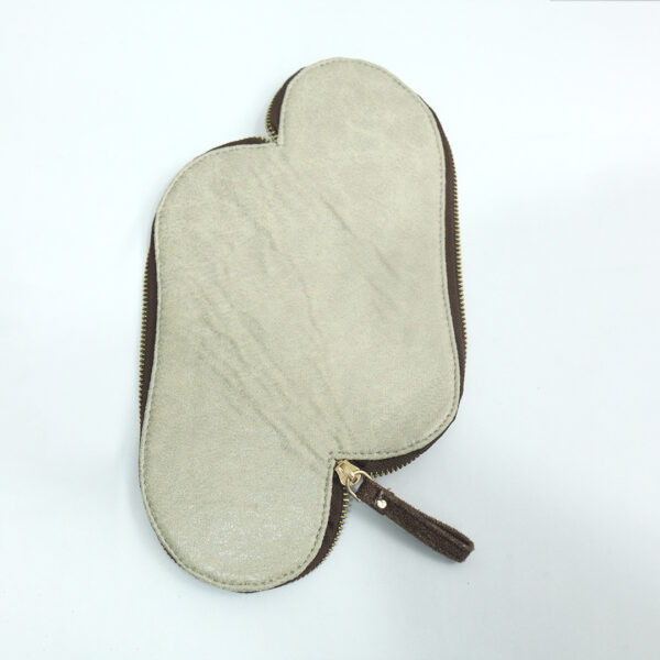 Ivory Creamy Pouch